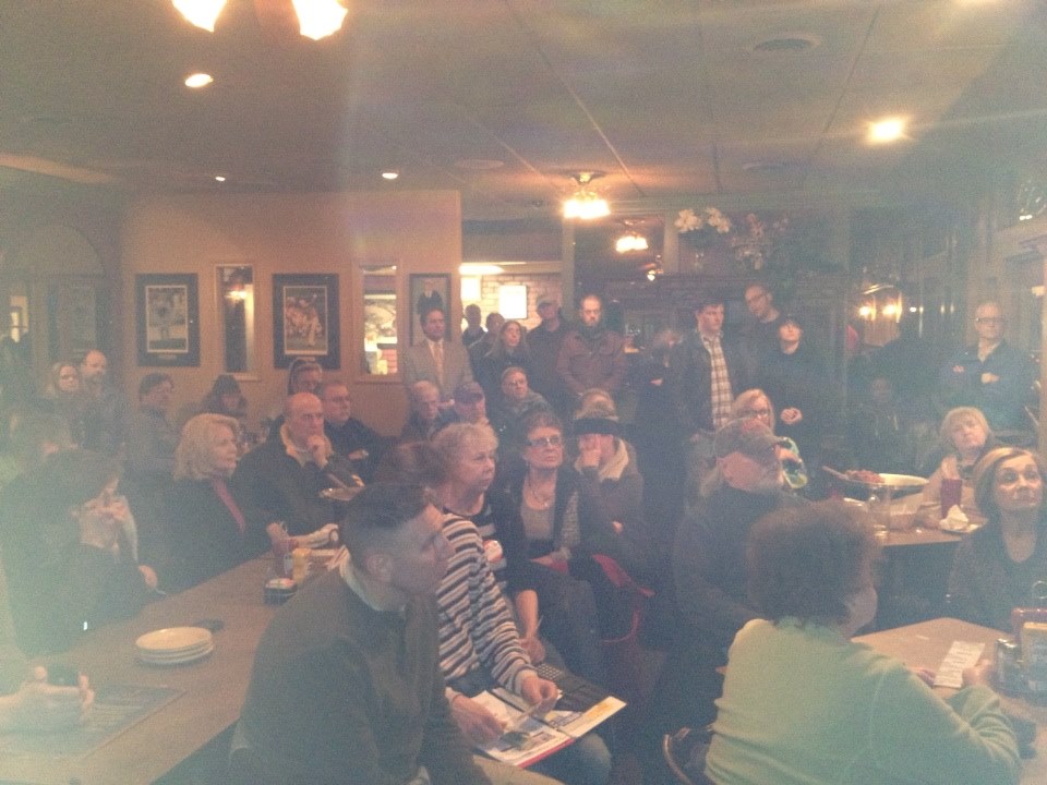 Patriots Rising: Standing Room Only for Nullification Movie Night!