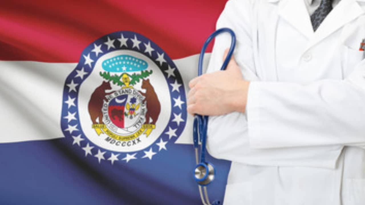 Missouri Bill Would Legalize Psilocybin for Medical Use Despite Federal Prohibition
