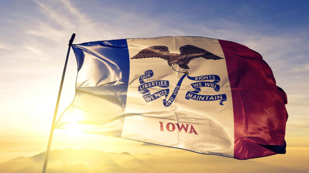 Iowa Senate Passes Bill That Would Prohibit Credit Card Codes to Track Firearms Purchases